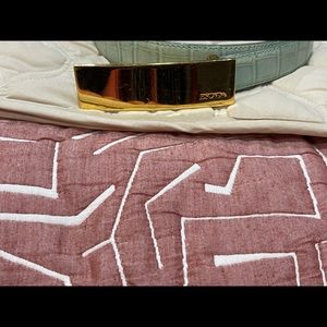 Escada women’s belt.